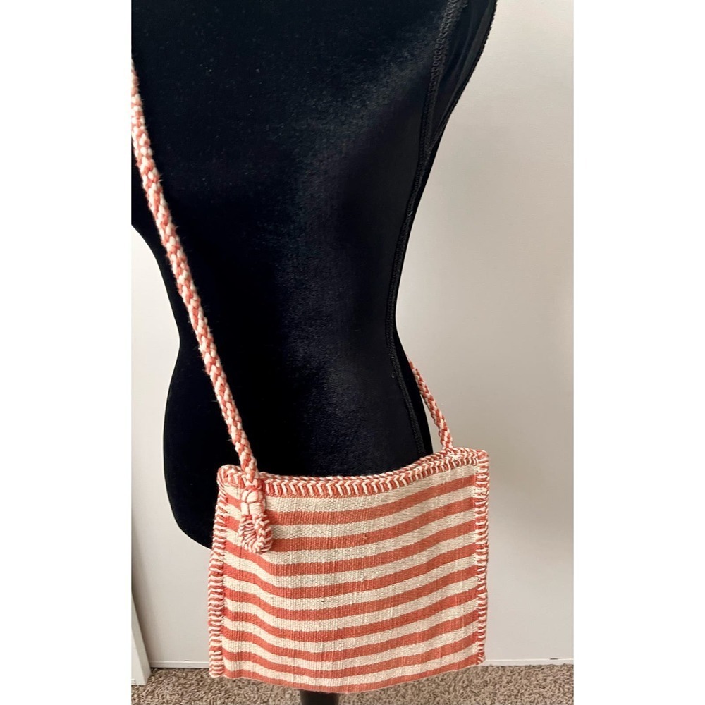 Modern Romantic Crossbody Bag - Salmon - Picture 4 of 4